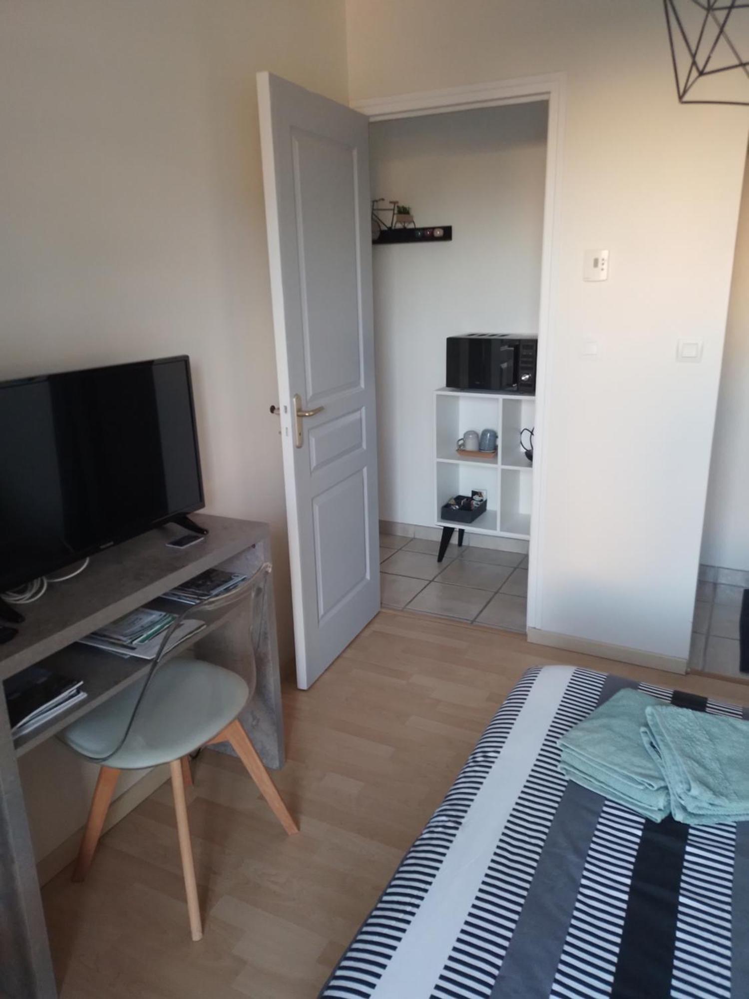 Chambre Agreable Au Calme Saint-Hilaire-Petitville 외부 사진